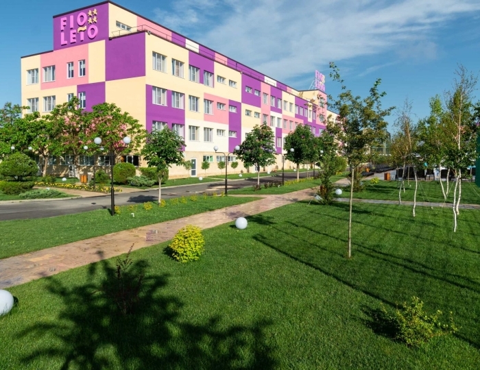 Отель Fioleto / Фиолето